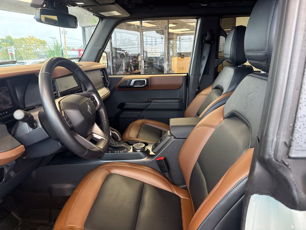 Used 2024 Ford Bronco Outer Banks AWD/4WD image 11