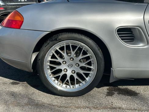 Used 2000 Porsche Boxster RWD image 8