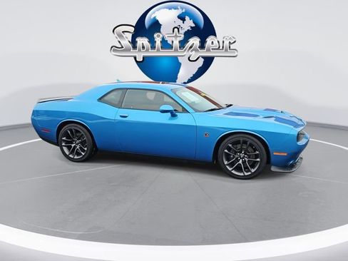 Used 2023 Dodge Challenger R/T Scat Pack image 9
