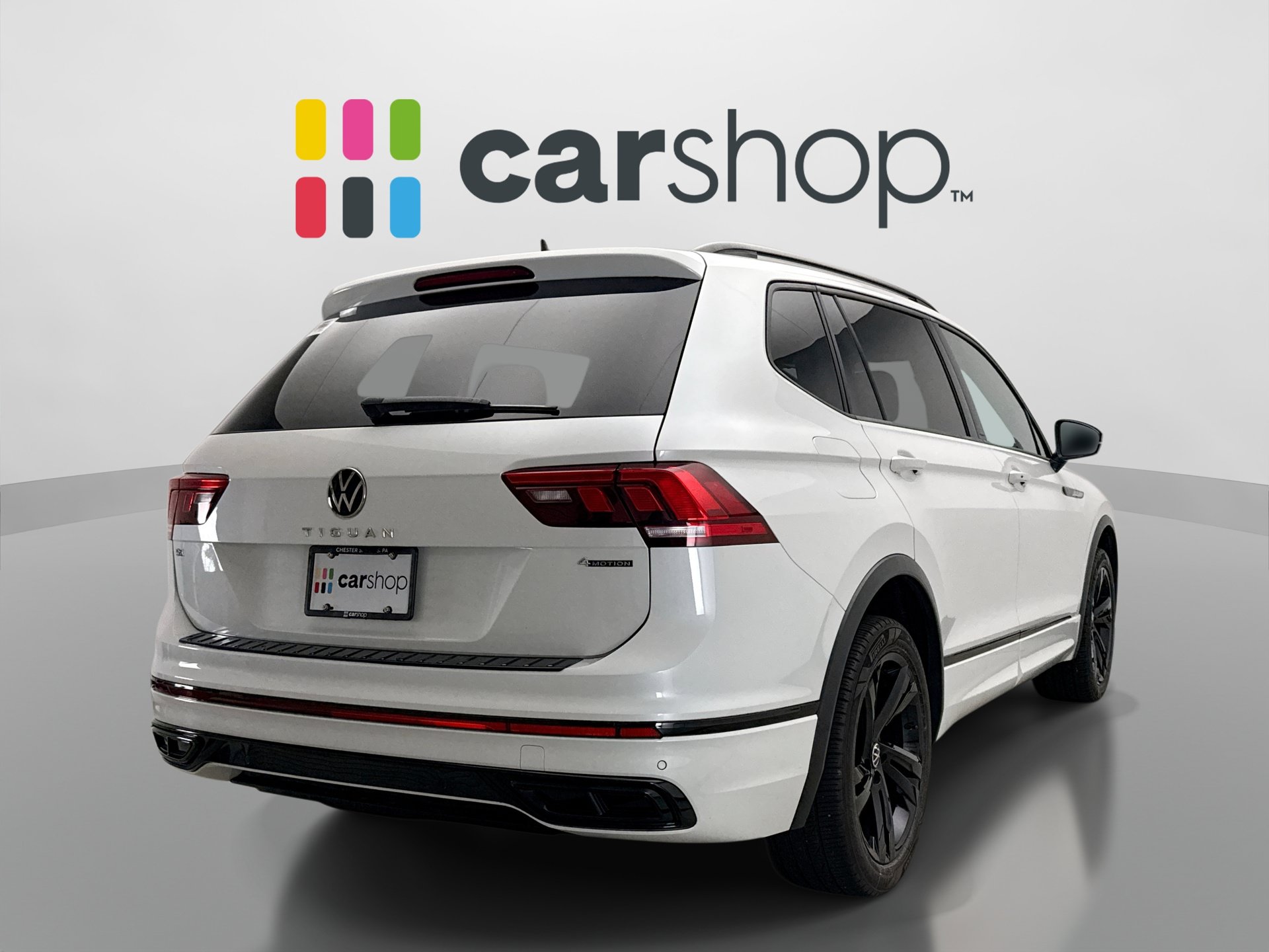 Used 2023 Volkswagen Tiguan SE R-Line AWD/4WD image 5