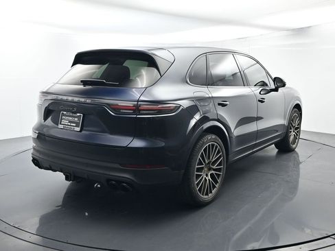Certified 2023 Porsche Cayenne S Platinum AWD/4WD image 14