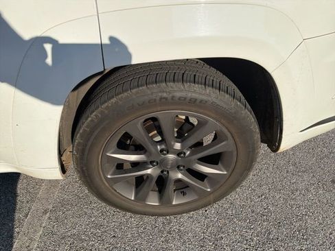 Used 2018 Jeep Grand Cherokee High Altitude image 38