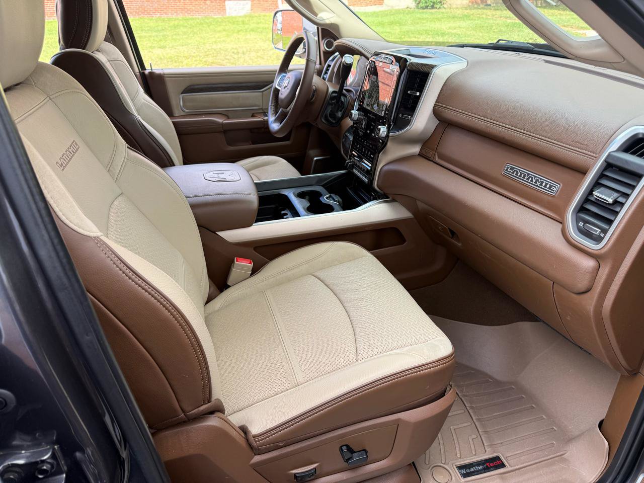 Used 2020 RAM 3500 Laramie AWD/4WD image 29