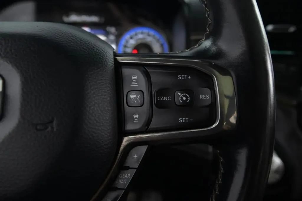 Used 2019 RAM 1500 Limited AWD/4WD image 30