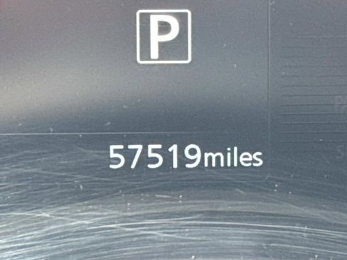 Certified 2022 Nissan Kicks SV FWD image 38
