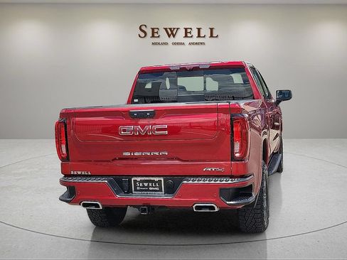 Used 2024 GMC Sierra 1500 AT4 w/ Technology Package AWD/4WD image 5