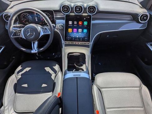 Used 2026 Mercedes-Benz GLC 300 image 18