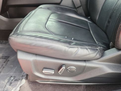 Used 2021 Ford Expedition Max Limited image 22