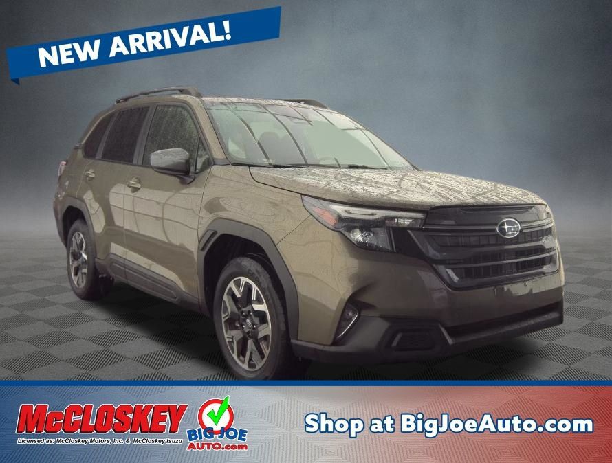 Used 2025 Subaru Forester Premium AWD/4WD image 1