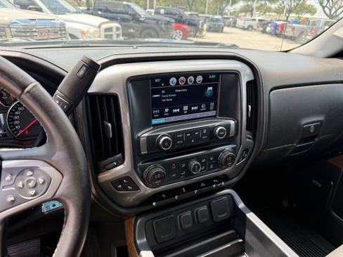 Used 2017 Chevrolet Silverado 1500 LTZ w/ Texas Edition AWD/4WD image 18