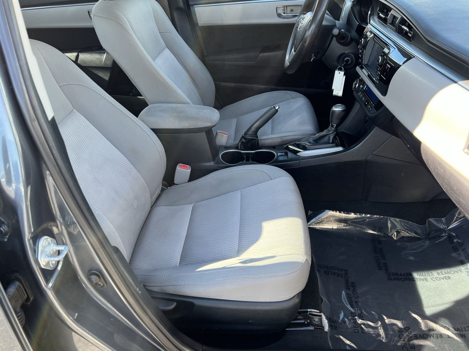 Used 2014 Toyota Corolla LE FWD image 22