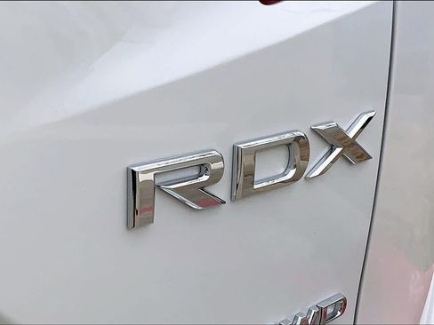 Used 2026 Acura RDX SH-AWD image 8