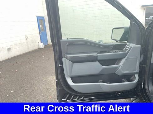 Used 2022 Ford F150 XLT w/ Equipment Group 302A High image 10