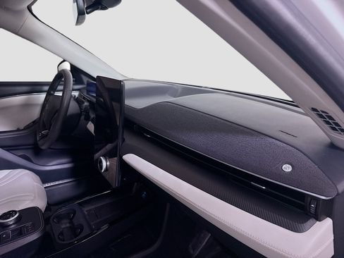 Used 2021 Ford Mustang Mach-E Premium image 30