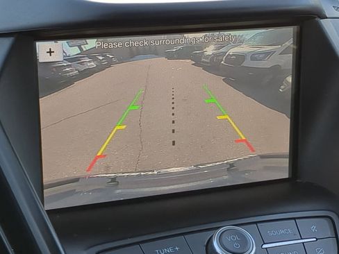 Used 2019 Ford Escape SE image 31