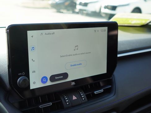 Used 2025 Toyota RAV4 XSE w/ Advanced Technology Package image 24