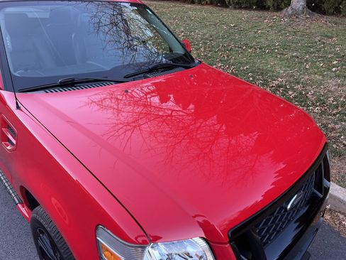 Used 2008 Ford Explorer Sport Trac Adrenalin image 76