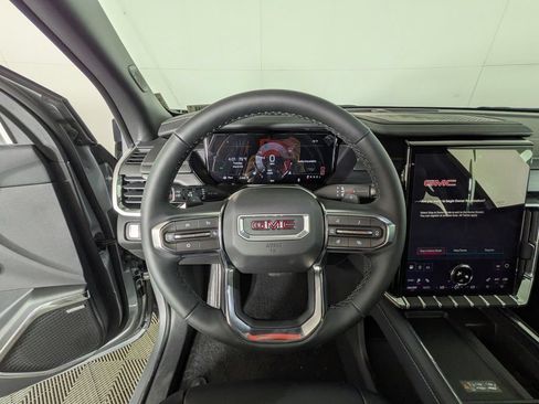 Used 2026 GMC Acadia Elevation w/ Black Edition AWD/4WD image 19