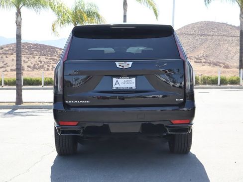 Used 2021 Cadillac Escalade Sport RWD image 19