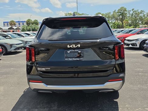 New 2026 Kia Sorento EX FWD image 7