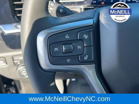 Used 2024 Chevrolet Silverado 1500 LT image 26