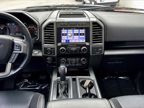 Used 2019 Ford F150 Raptor w/ Equipment Group 802A Luxury image 11