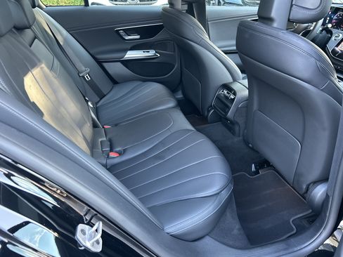 Certified 2025 Mercedes-Benz E 350 4MATIC Sedan image 45