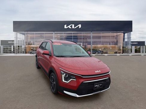 New 2026 Kia Niro EX FWD image 10