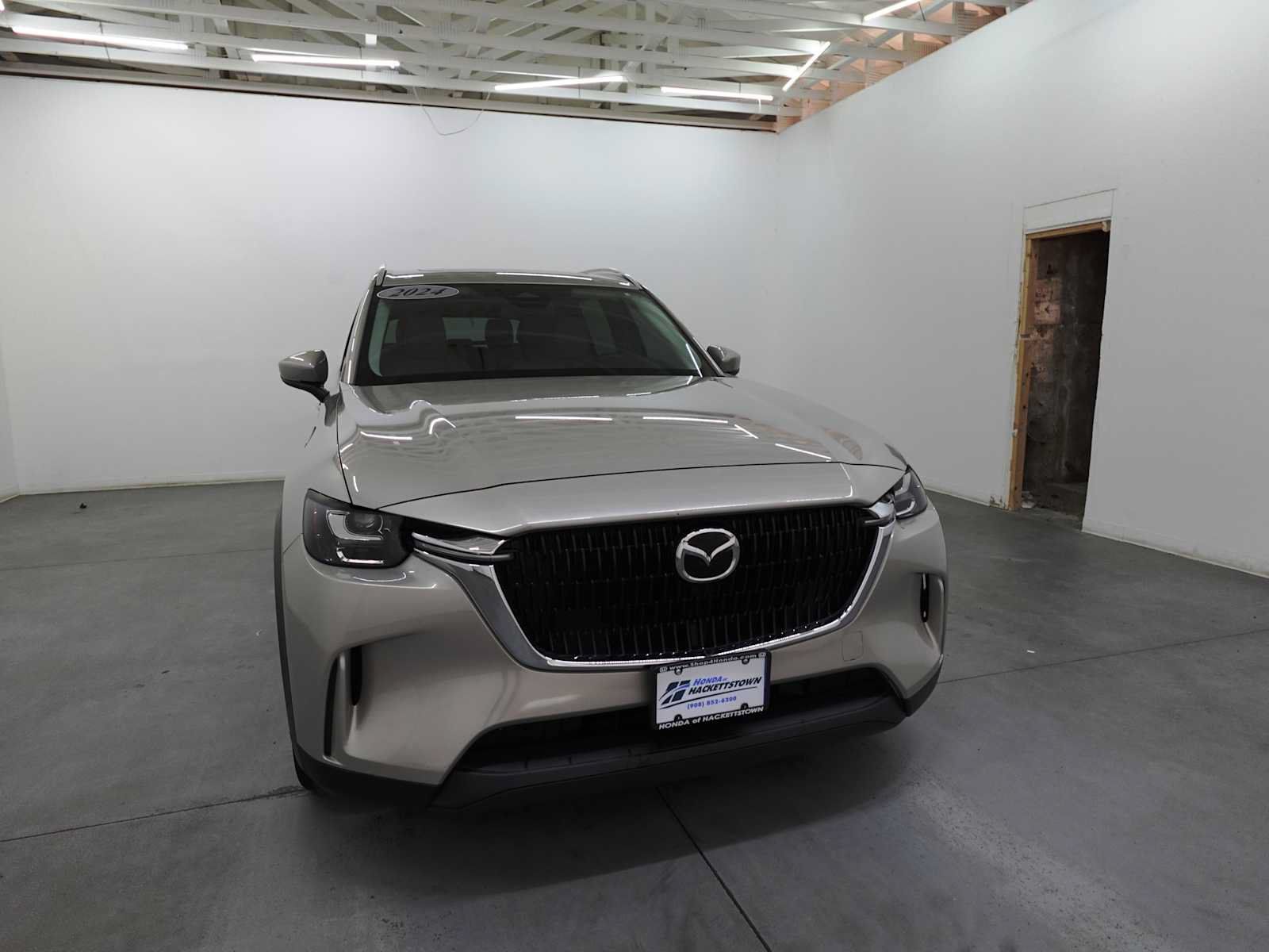 Used 2024 MAZDA CX-90 Plug-In Hybrid w/ Preferred AWD/4WD image 3