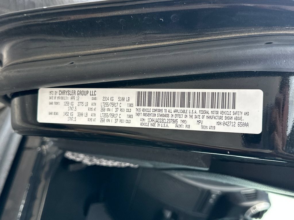 Used 2012 Jeep Wrangler Rubicon AWD/4WD image 22