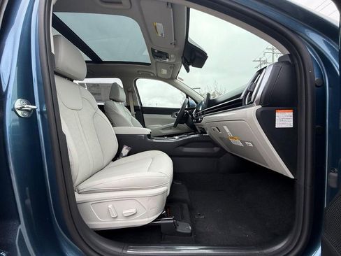 New 2026 Kia Sorento EX w/ EX Premium Package AWD/4WD image 12