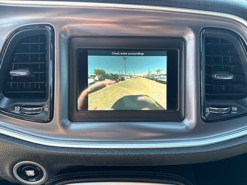 Used 2019 Dodge Challenger SXT RWD image 14