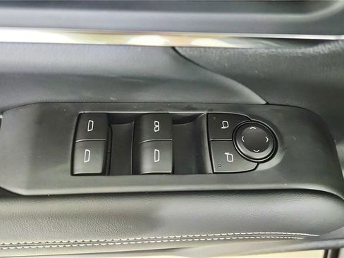 Used 2026 GMC Terrain Elevation image 16