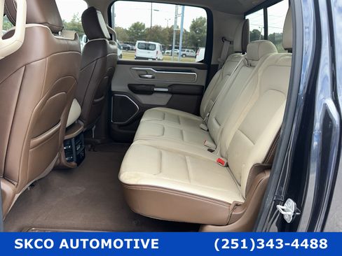 Used 2019 RAM 1500 Laramie image 13