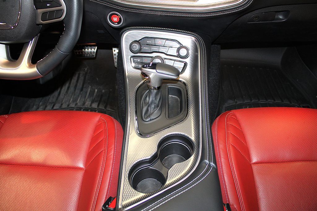 Used 2022 Dodge Challenger SRT Hellcat w/ Plus Package RWD image 23