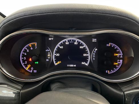 Used 2015 Jeep Grand Cherokee Overland w/ Advanced Technology Group image 20