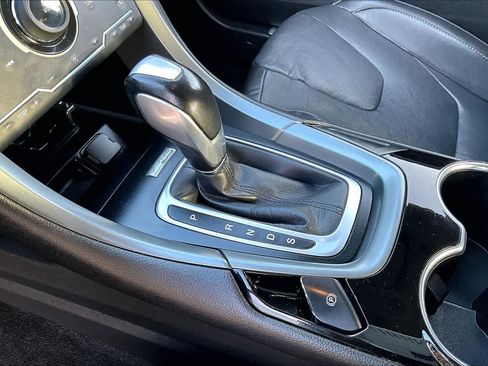 Used 2014 Ford Fusion Titanium image 15