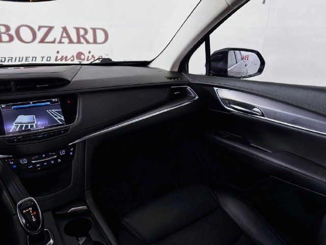 Used 2019 Cadillac XT5 Premium Luxury FWD image 29