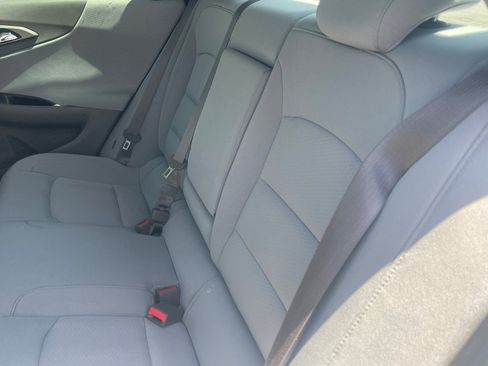 Used 2017 Chevrolet Malibu Hybrid FWD image 31