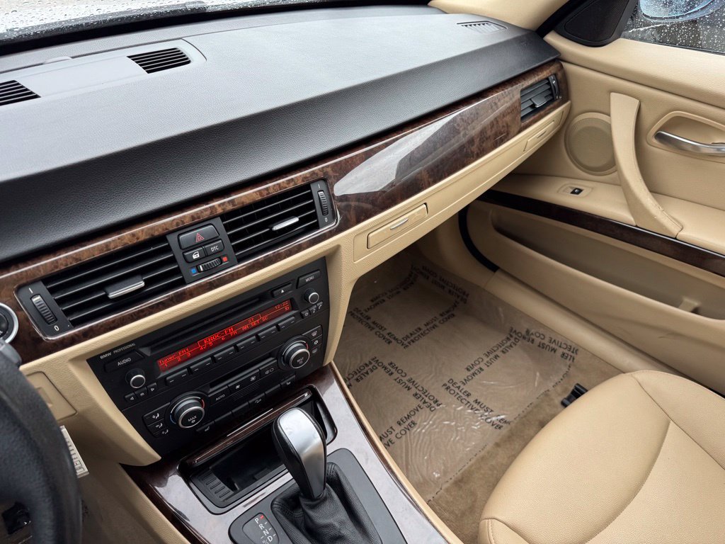 Used 2009 BMW 328i xDrive Sedan AWD/4WD image 25