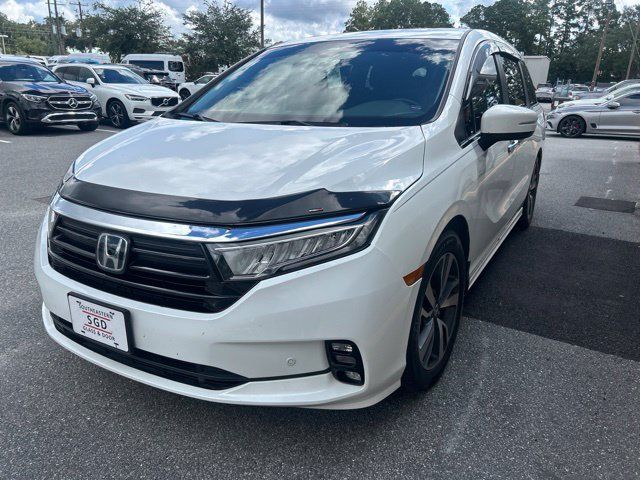 Used 2021 Honda Odyssey Touring image 2