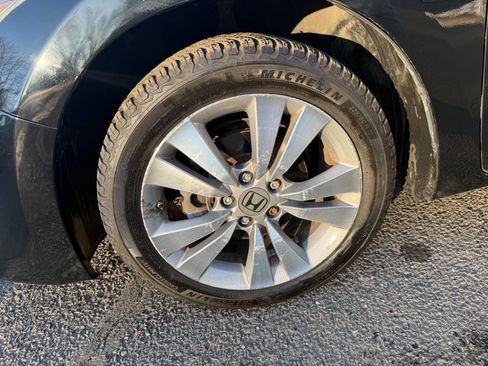 Used 2010 Honda Accord LX-S image 17