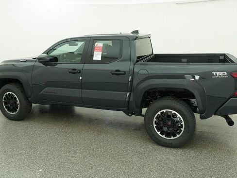 New 2026 Toyota Tacoma TRD Off-Road image 7