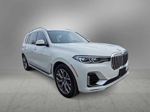 Used 2019 BMW X7 xDrive50i w/ Cold Weather Package image 2