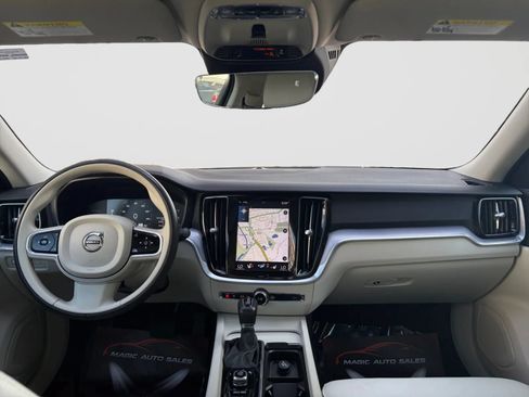 Used 2019 Volvo S60 T6 Momentum AWD/4WD image 22