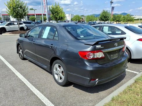 Used 2011 Toyota Corolla S FWD image 3
