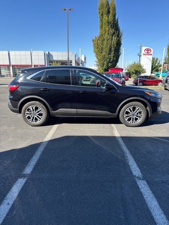 Used 2022 Ford Escape SEL AWD/4WD image 4