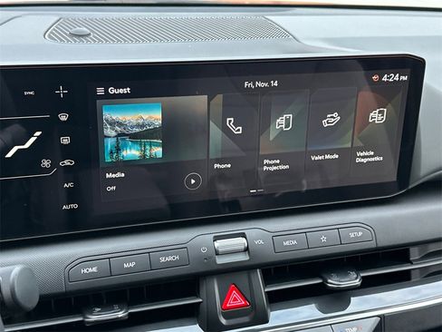 New 2025 Kia K4 EX image 25