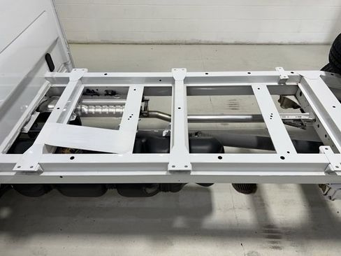 Used 2023 Mercedes-Benz Sprinter 3500 image 18