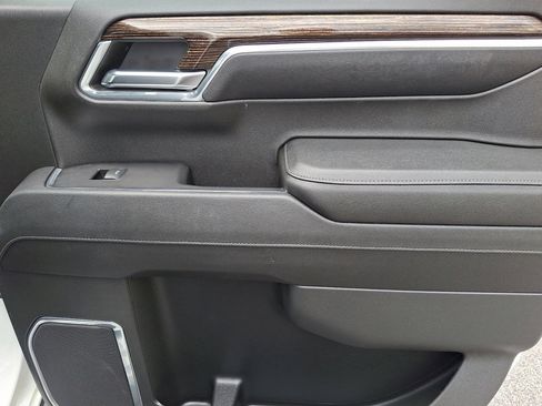 Used 2023 GMC Sierra 1500 Elevation image 14